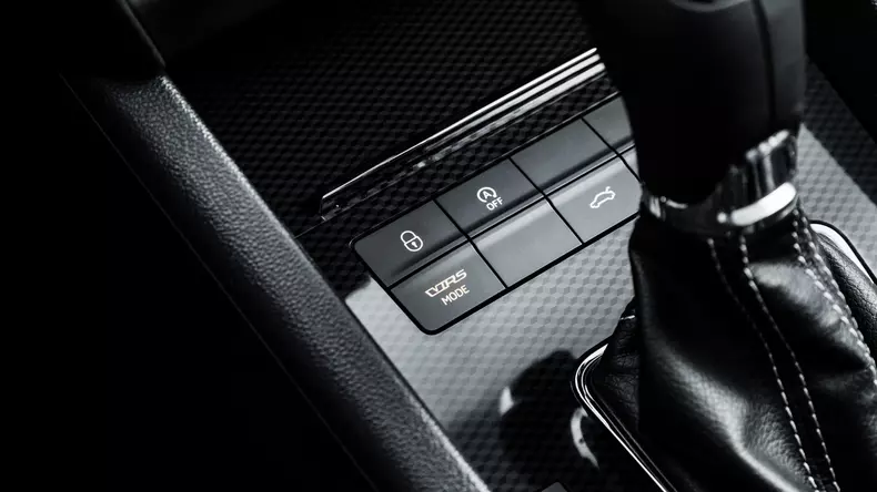 2017-skoda-octavia-facelift-93