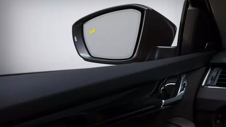 2017-skoda-octavia-facelift-98