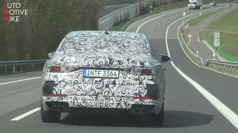 2019-Audi-S8-spied-testing-at-the-Nürburgring
