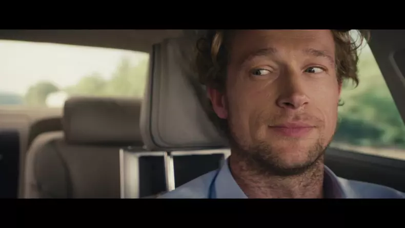 2018-Audi-A8-traf­fic-jam-pi­lot-teaser