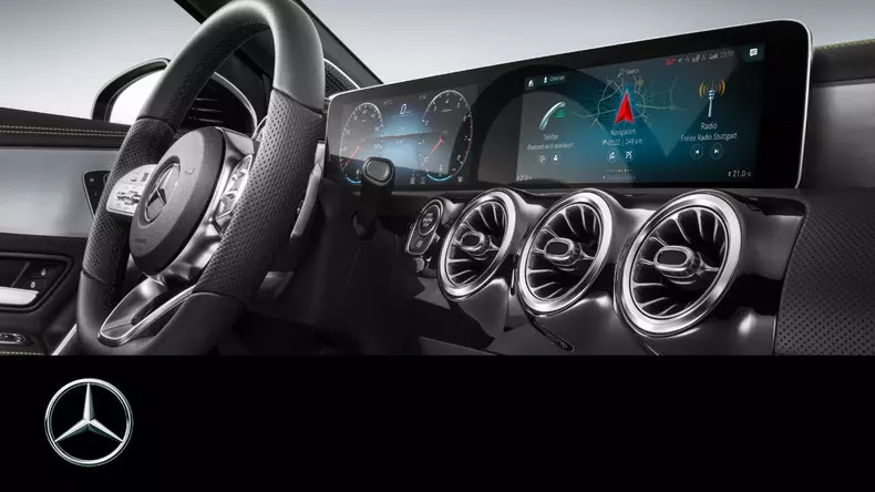 The-all-new-Mercedes-Benz-Infotainment-System-MBUX-CES-2018