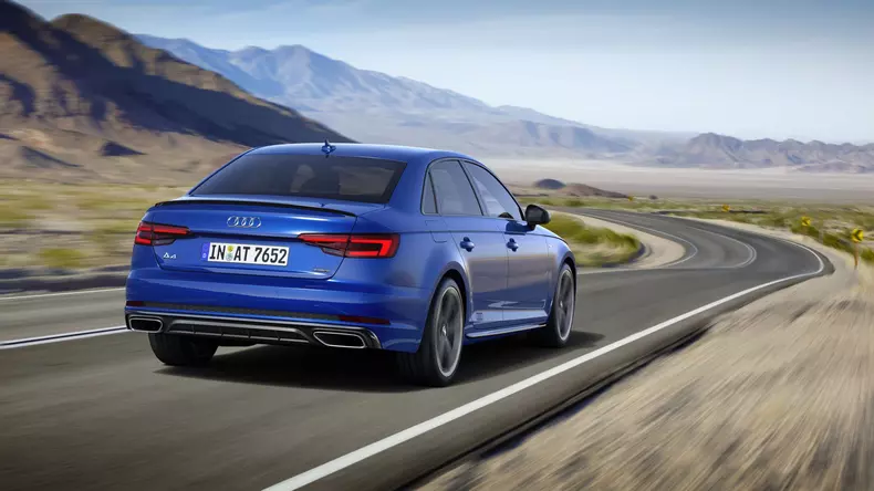 AudiA4faceliftMY2019foto16