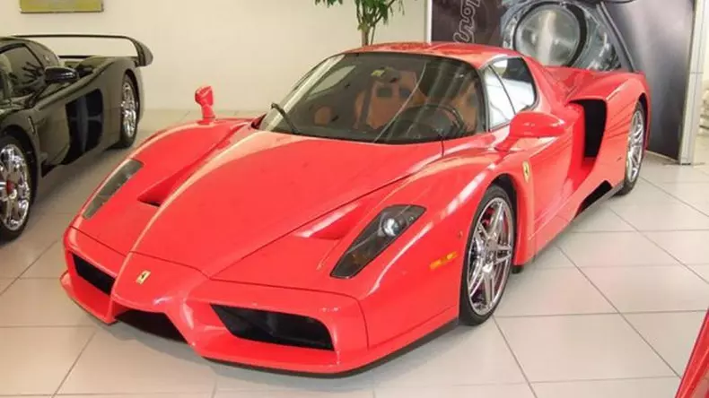 2013-390703-ferrari-enzo-previously-owned-by-michael-schumacher1