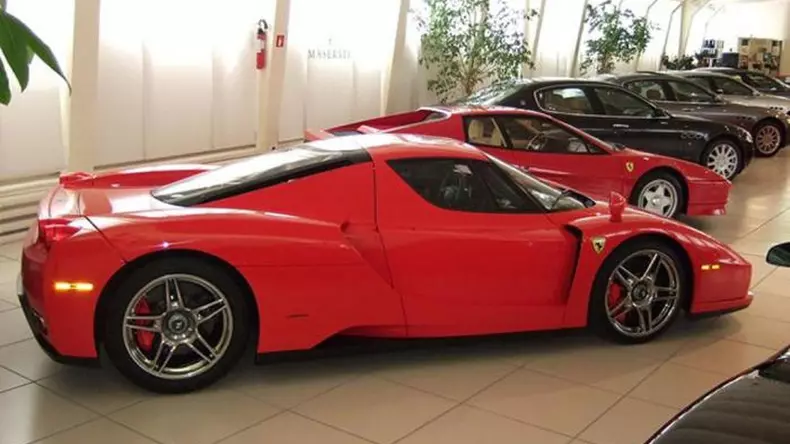 2013-390705-ferrari-enzo-previously-owned-by-michael-schumacher1