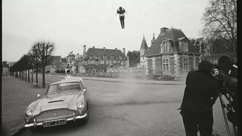 Aston Martin DB5 clasic James Bond