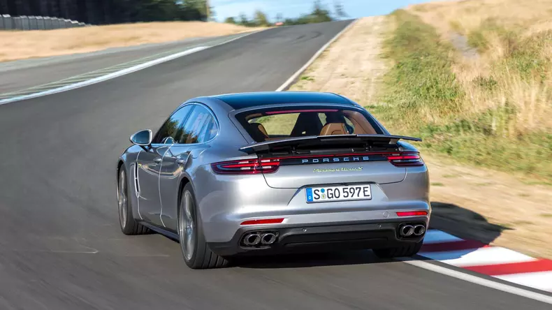 Porsche Panamera Turbo S E-Hybrid