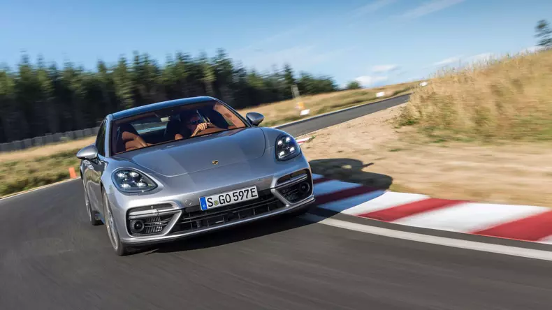 Porsche Panamera Turbo S E Hybrid