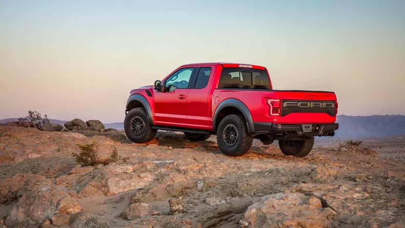 2019-ford-f-150-raptor (13)