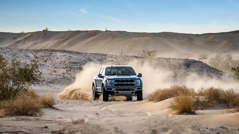 2019-ford-f-150-raptor (7)