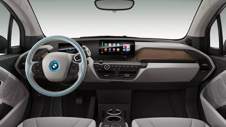 BMW i30 primeste o baterie mai mare 16