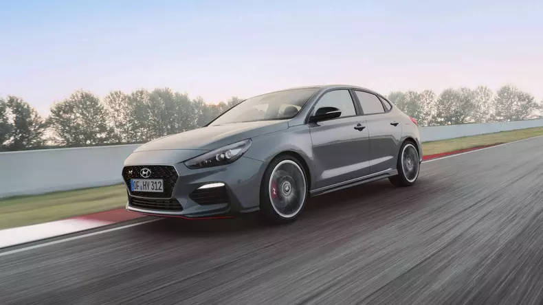 Hyundai i30 N Fastback 01