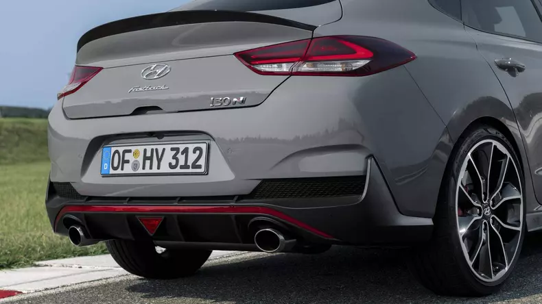 Hyundai i30 N Fastback 11