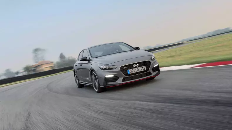 Hyundai i30 N Fastback 12