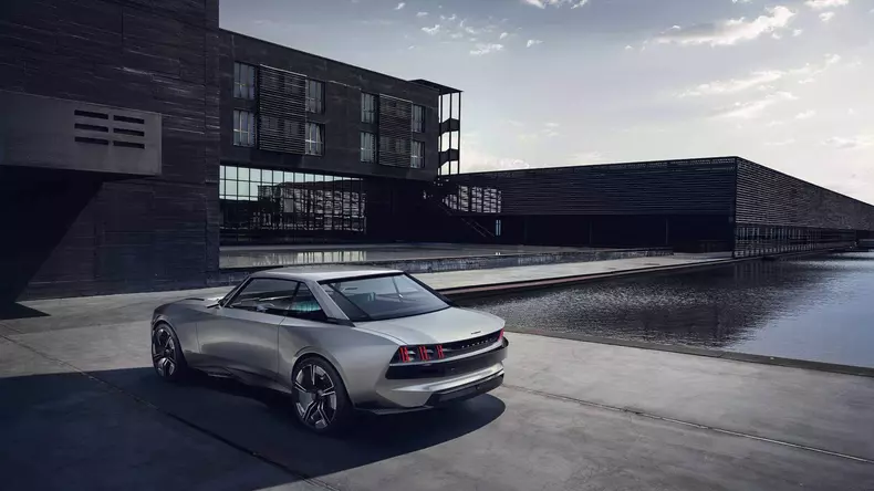 Peugeot e-Legend Concept 2018 75