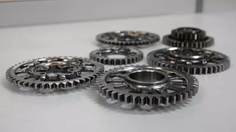 aston-martin-valkyrie-s-cosworth-v12-engine (11)