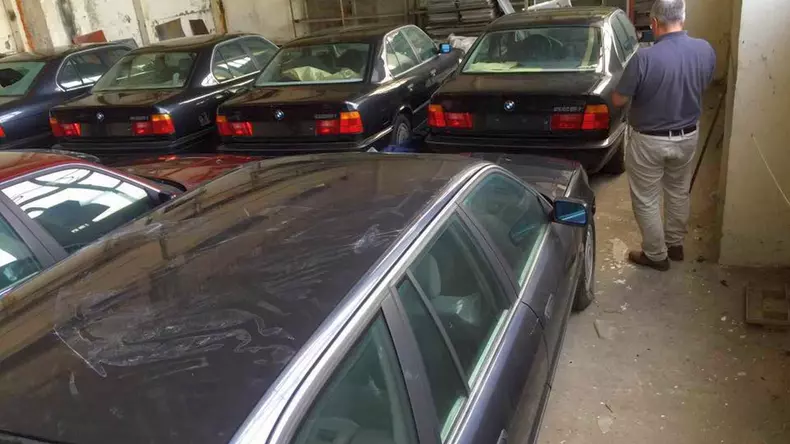 BMW Seria 5 E34 Bulgaria 12