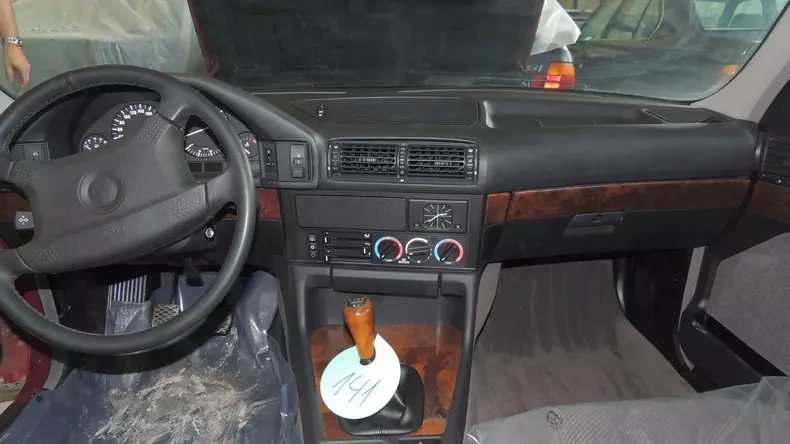 BMW Seria 5 E34 Bulgaria 8