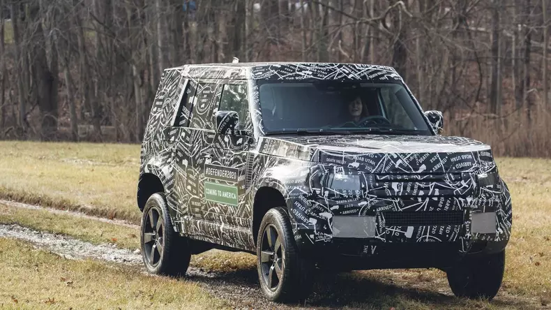 Noul Defender 2019 – Land Rover Defender generatie 2020 foto oficial 24