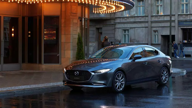 Mazda 3 2020-12