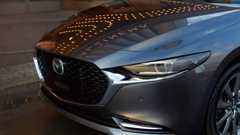 Mazda 3 2020-17