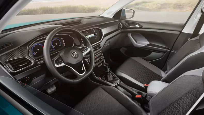 Volkswagen T-Cross 16