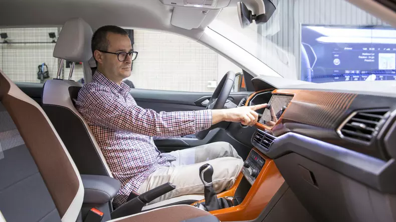 Volkswagen T-Cross 34