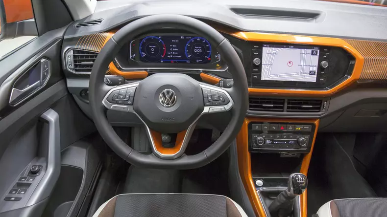 Volkswagen T-Cross 37
