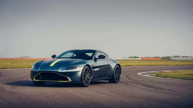 aston martin vantage amr 11