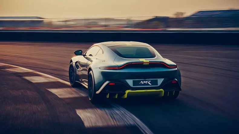 aston martin vantage amr 7