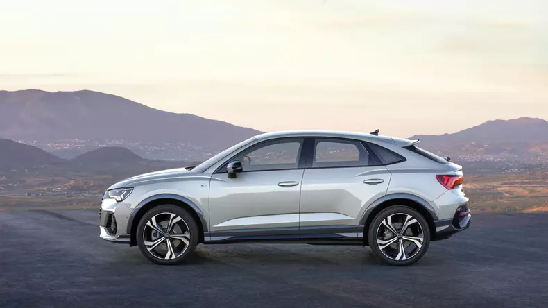 Audi Q3 Sportback 24