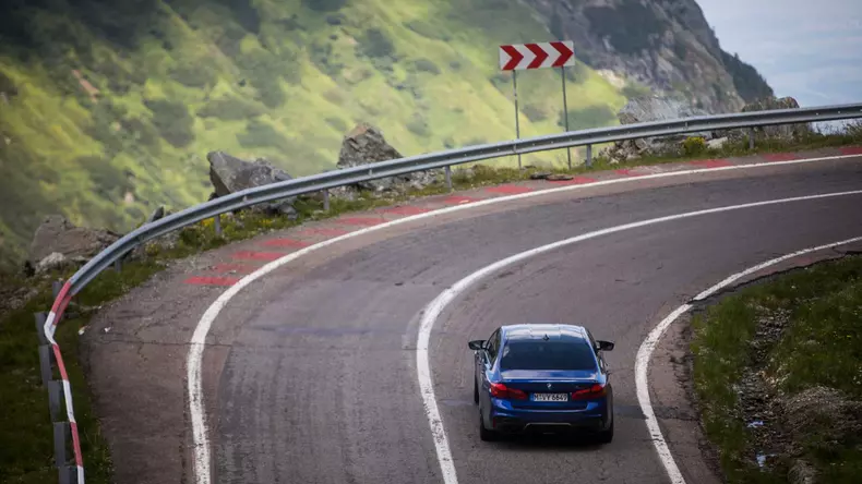 bmw-transfagarasan-neerpasch (21)
