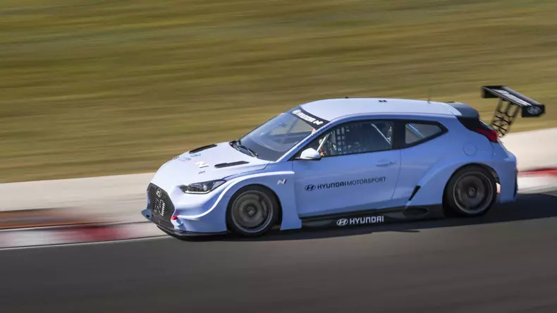 hyundai veloster n etcr (3)