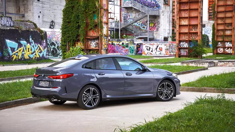 2020-bmw-2-series-gran-coupe (15)
