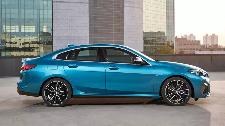 2020-bmw-2-series-gran-coupe (24)