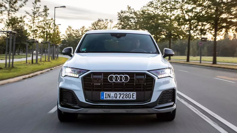 audi-q7-hibrid-phev (8)