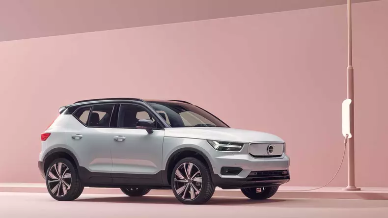 volvo-xc40-recharge-2020 (13)