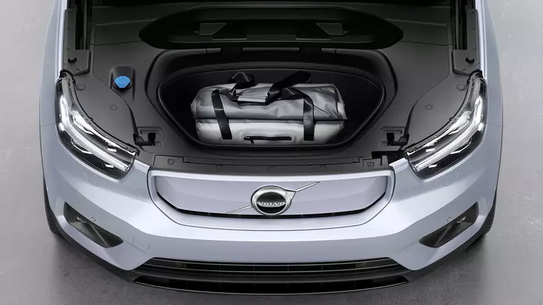 volvo-xc40-recharge-2020 (7)