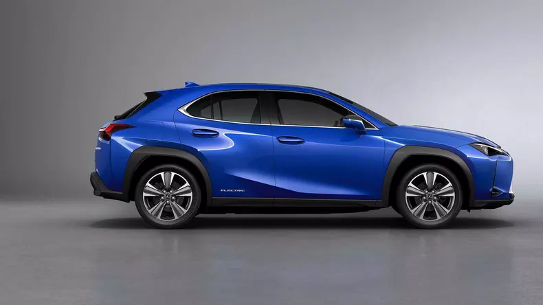 2020-lexus-ux-300e (4)