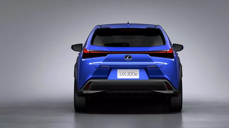 2020-lexus-ux-300e (5)