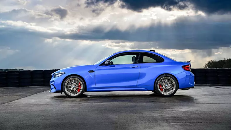 BMW M2 CS
