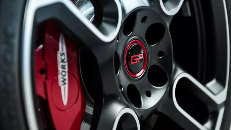 mini-john-cooper-works-gp (21)