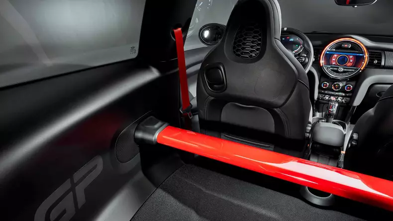 mini-john-cooper-works-gp (9)