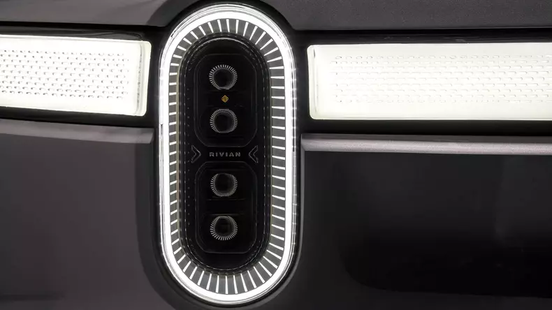 rivian-r1t-electric-pickup-truck (17)