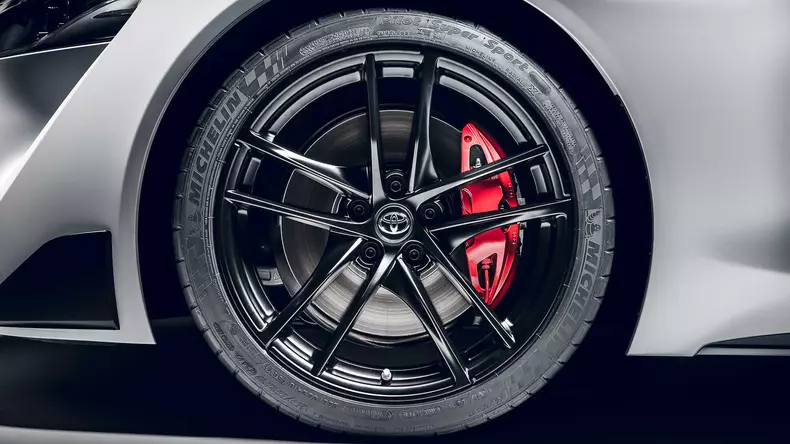 2020-gr-supra-2-0l-turbo (6)