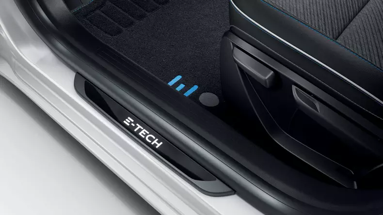 RENAULT CLIO E-TECH (BJA HEV)