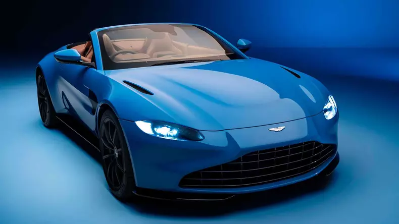 2021-aston-martin-vantage-roadster
