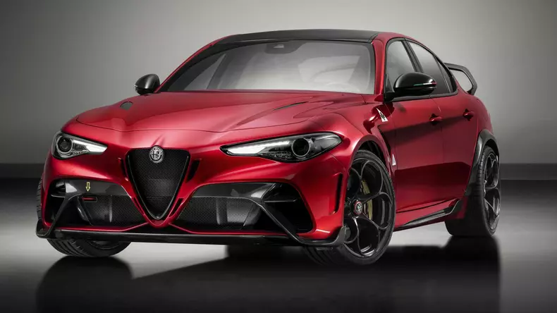 alfa-romeo-giulia-gtam (1)