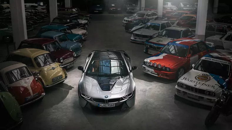 bmw-i8-hibrid-supercar-final-de-productie (10)