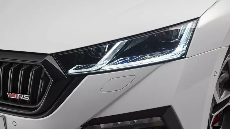 skoda-octavia-rs-iv (3)