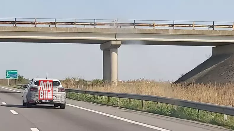 fotonouaDaciaSandero01